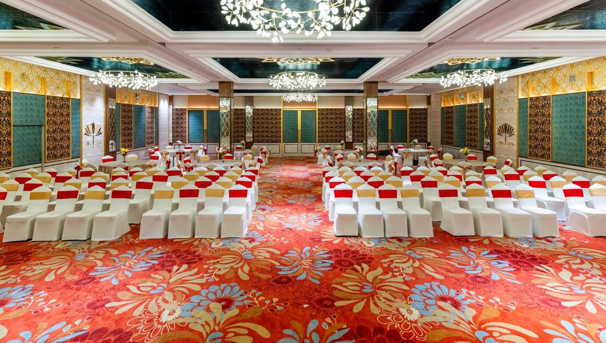Sayaji Resorts & Spa Udaipur Exterior photo