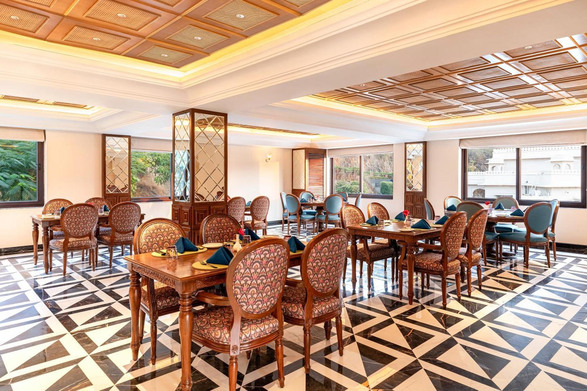 Sayaji Resorts & Spa Udaipur Exterior photo