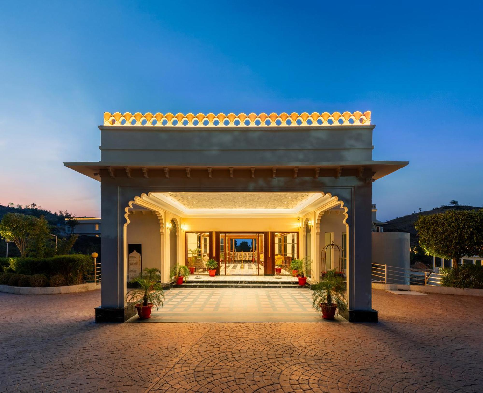 Sayaji Resorts & Spa Udaipur Exterior photo
