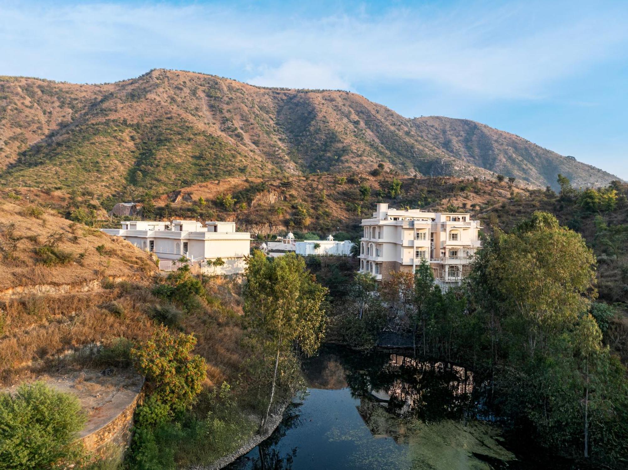 Sayaji Resorts & Spa Udaipur Exterior photo